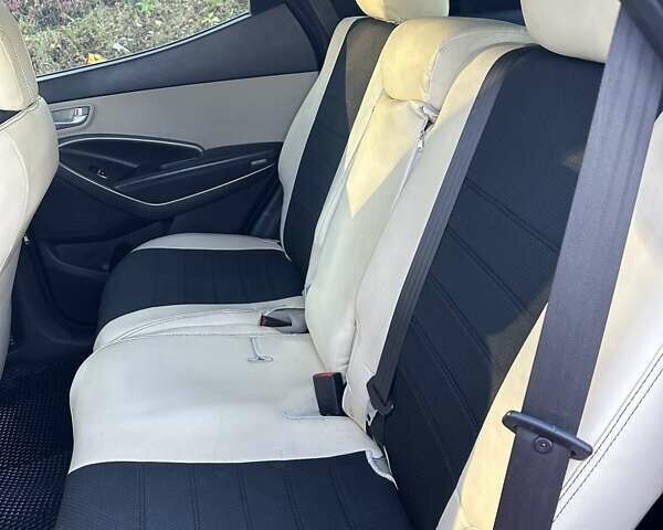 Білий Хендай Санта Фе, об'ємом двигуна 2.36 л та пробігом 240 тис. км за 14200 $, фото 5 на Automoto.ua