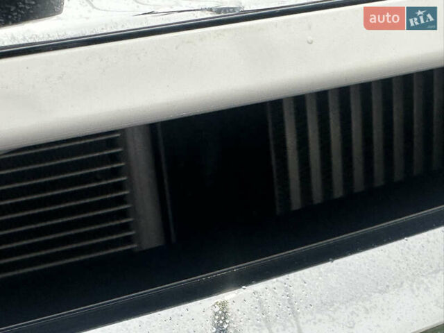 Белый Хендай Санта Фе, объемом двигателя 2 л и пробегом 110 тыс. км за 19200 $, фото 24 на Automoto.ua