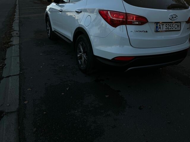 Белый Хендай Санта Фе, объемом двигателя 2.4 л и пробегом 240 тыс. км за 14200 $, фото 3 на Automoto.ua