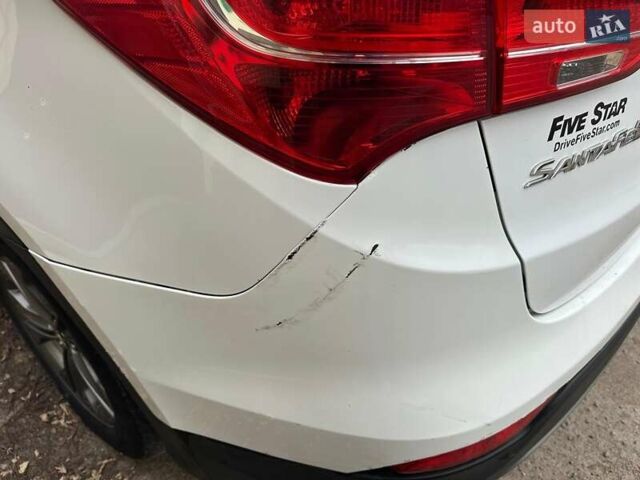 Білий Хендай Санта Фе, об'ємом двигуна 2.36 л та пробігом 155 тис. км за 10999 $, фото 4 на Automoto.ua