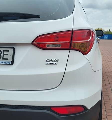 Белый Хендай Санта Фе, объемом двигателя 2.2 л и пробегом 235 тыс. км за 15500 $, фото 23 на Automoto.ua