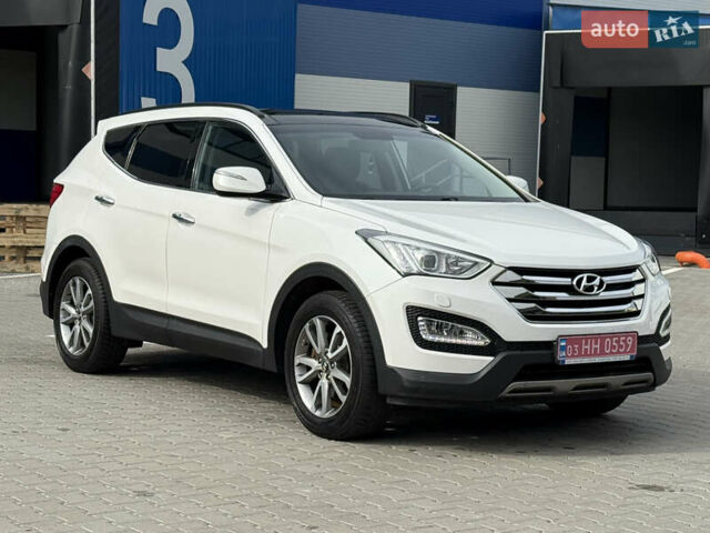 Белый Хендай Санта Фе, объемом двигателя 2.2 л и пробегом 167 тыс. км за 17450 $, фото 4 на Automoto.ua