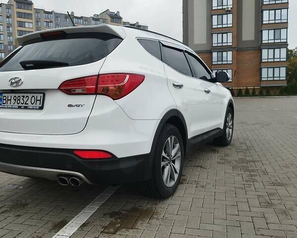 Хендай Санта Фе 2014 в Житомире на Automoto.ua Белый Хендай Санта Фе, объемом двигателя 2 л и пробегом 236 тыс. км за 16800 $, фото 28 на Automoto.ua