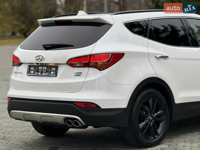 Белый Хендай Санта Фе, объемом двигателя 2.2 л и пробегом 185 тыс. км за 18700 $, фото 11 на Automoto.ua