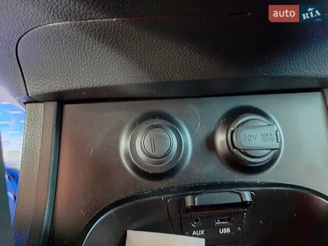 Белый Хендай Санта Фе, объемом двигателя 2.2 л и пробегом 177 тыс. км за 22600 $, фото 22 на Automoto.ua