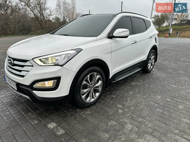 Белый Хендай Санта Фе, объемом двигателя 2 л и пробегом 110 тыс. км за 19200 $, фото 3 на Automoto.ua
