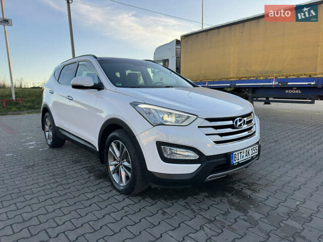 Білий Хендай Санта Фе, об'ємом двигуна 2.2 л та пробігом 226 тис. км за 18900 $, фото 1 на Automoto.ua