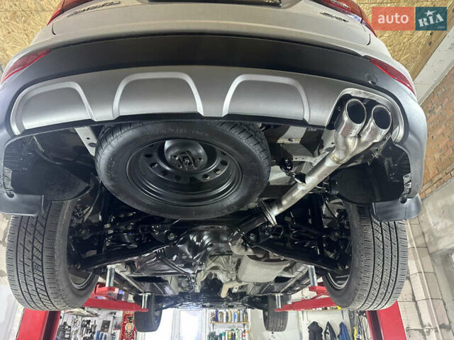 Белый Хендай Санта Фе, объемом двигателя 2 л и пробегом 110 тыс. км за 19200 $, фото 29 на Automoto.ua