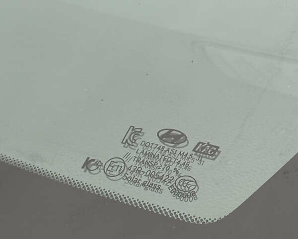 Белый Хендай Санта Фе, объемом двигателя 2.2 л и пробегом 185 тыс. км за 18900 $, фото 27 на Automoto.ua