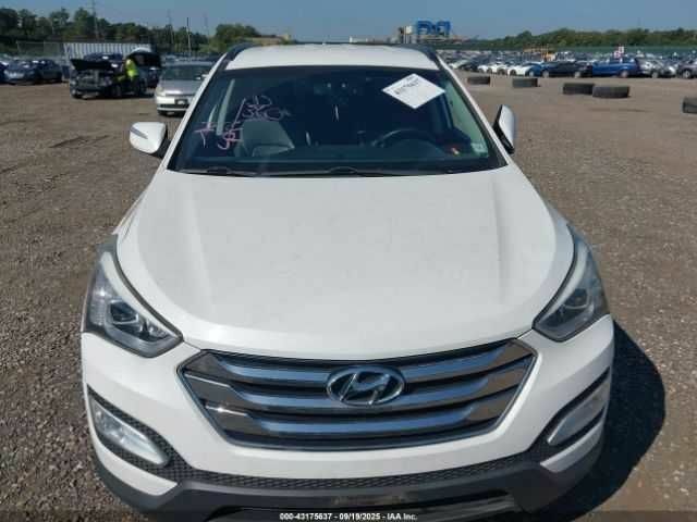 Белый Хендай Санта Фе, объемом двигателя 2 л и пробегом 96 тыс. км за 2000 $, фото 10 на Automoto.ua