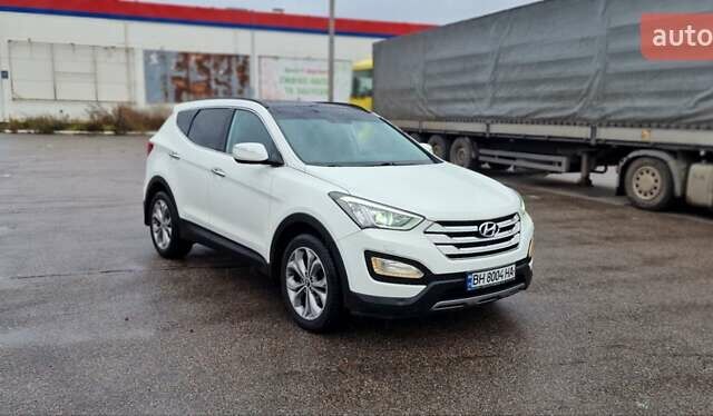 Хендай Санта Фе 2014 в Чернигове на Automoto.ua Белый Хендай Санта Фе, объемом двигателя 2.2 л и пробегом 125 тыс. км за 17600 $, фото 7 на Automoto.ua