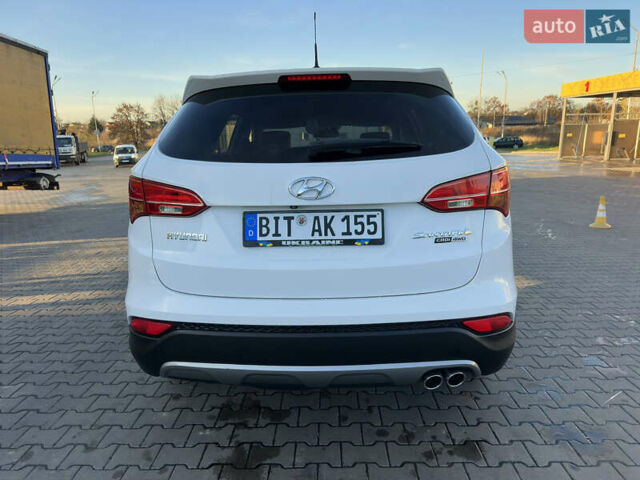 Білий Хендай Санта Фе, об'ємом двигуна 2.2 л та пробігом 226 тис. км за 18900 $, фото 8 на Automoto.ua