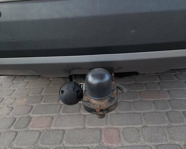 Белый Хендай Санта Фе, объемом двигателя 2.2 л и пробегом 177 тыс. км за 22600 $, фото 37 на Automoto.ua