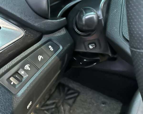 Белый Хендай Санта Фе, объемом двигателя 2 л и пробегом 110 тыс. км за 19200 $, фото 38 на Automoto.ua