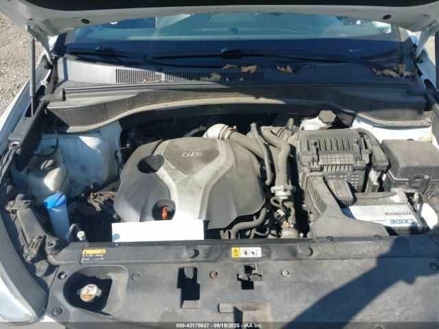 Белый Хендай Санта Фе, объемом двигателя 2 л и пробегом 96 тыс. км за 2000 $, фото 8 на Automoto.ua