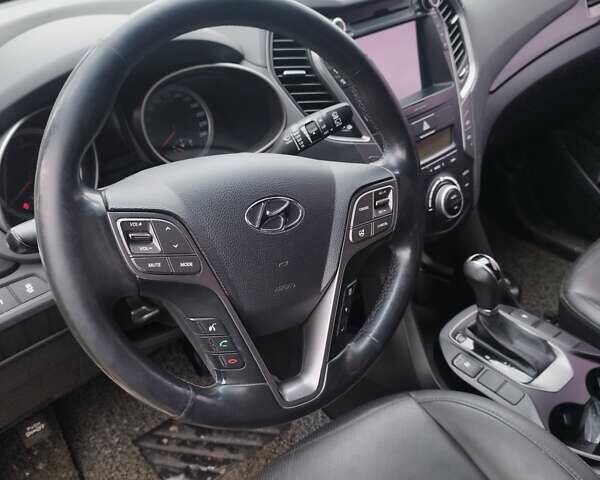 Хендай Санта Фе 2014 в Житомире на Automoto.ua Белый Хендай Санта Фе, объемом двигателя 2 л и пробегом 236 тыс. км за 16800 $, фото 19 на Automoto.ua
