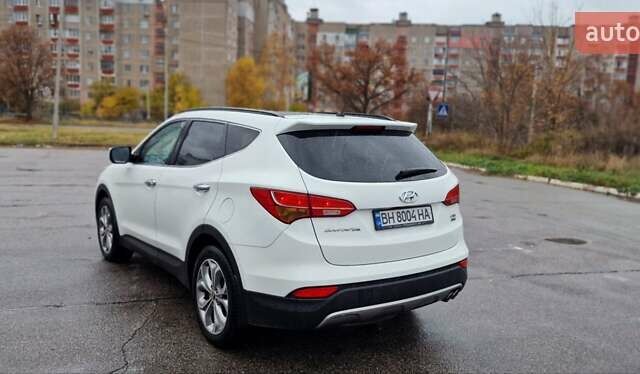 Хендай Санта Фе 2014 в Чернигове на Automoto.ua Белый Хендай Санта Фе, объемом двигателя 2.2 л и пробегом 125 тыс. км за 17600 $, фото 4 на Automoto.ua