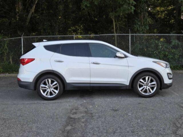 Белый Хендай Санта Фе, объемом двигателя 2 л и пробегом 90 тыс. км за 7500 $, фото 3 на Automoto.ua