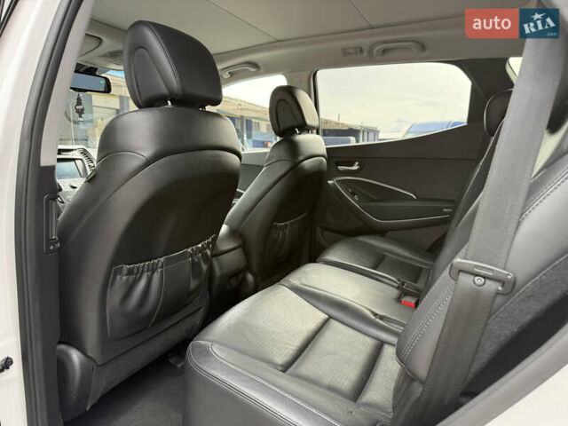 Белый Хендай Санта Фе, объемом двигателя 2.2 л и пробегом 167 тыс. км за 17450 $, фото 36 на Automoto.ua