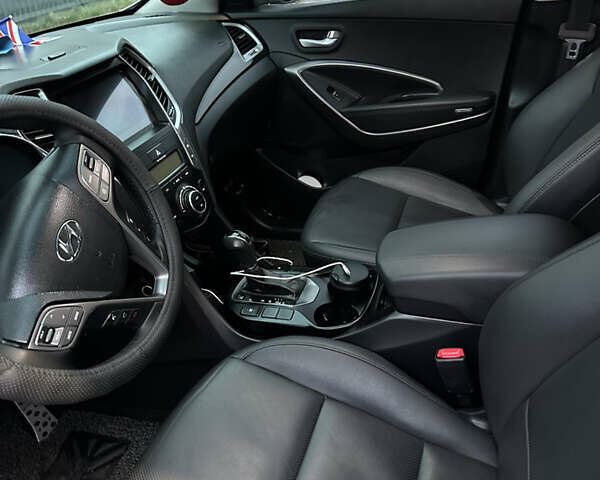 Белый Хендай Санта Фе, объемом двигателя 2 л и пробегом 110 тыс. км за 19200 $, фото 37 на Automoto.ua