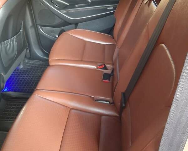 Белый Хендай Санта Фе, объемом двигателя 2.2 л и пробегом 177 тыс. км за 22600 $, фото 14 на Automoto.ua