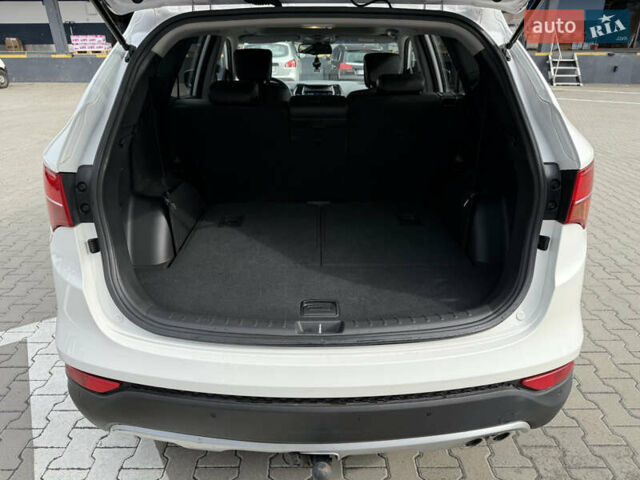 Белый Хендай Санта Фе, объемом двигателя 2.2 л и пробегом 167 тыс. км за 17450 $, фото 40 на Automoto.ua