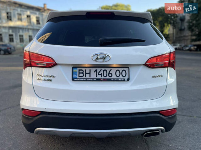 Белый Хендай Санта Фе, объемом двигателя 2.36 л и пробегом 141 тыс. км за 12350 $, фото 25 на Automoto.ua