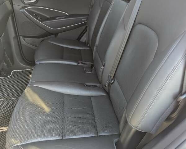 Білий Хендай Санта Фе, об'ємом двигуна 2 л та пробігом 252 тис. км за 16300 $, фото 22 на Automoto.ua