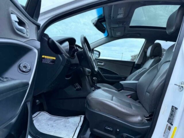 Білий Хендай Санта Фе, об'ємом двигуна 2 л та пробігом 81 тис. км за 11250 $, фото 9 на Automoto.ua