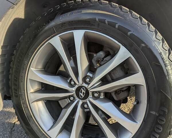 Білий Хендай Санта Фе, об'ємом двигуна 2 л та пробігом 252 тис. км за 16300 $, фото 25 на Automoto.ua