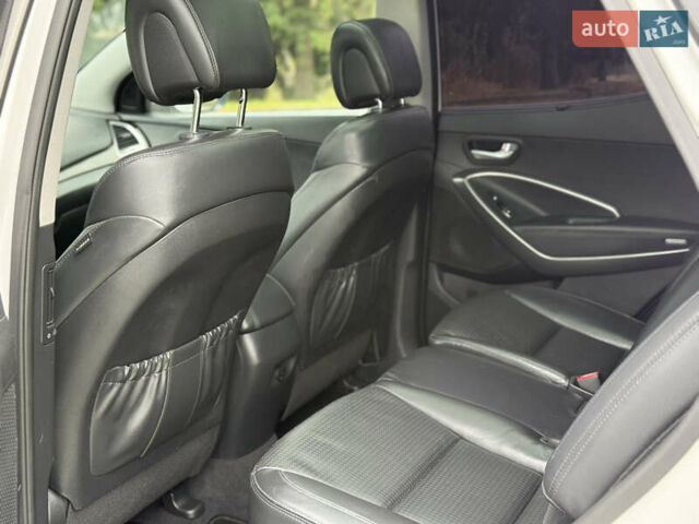 Белый Хендай Санта Фе, объемом двигателя 2.2 л и пробегом 185 тыс. км за 18700 $, фото 75 на Automoto.ua