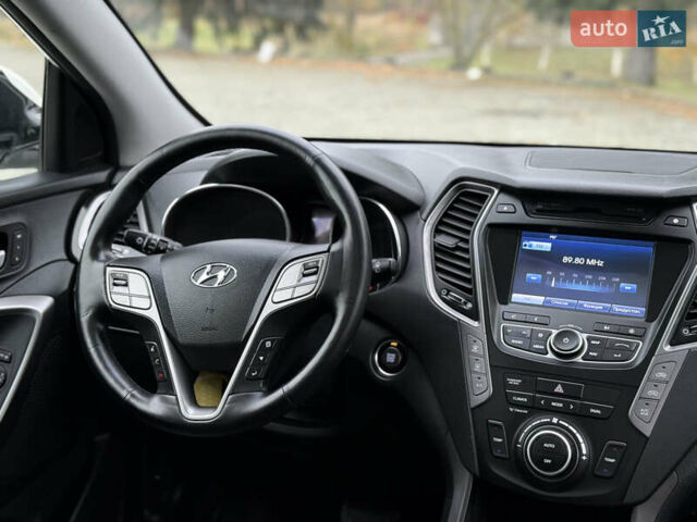 Белый Хендай Санта Фе, объемом двигателя 2.2 л и пробегом 185 тыс. км за 18700 $, фото 69 на Automoto.ua