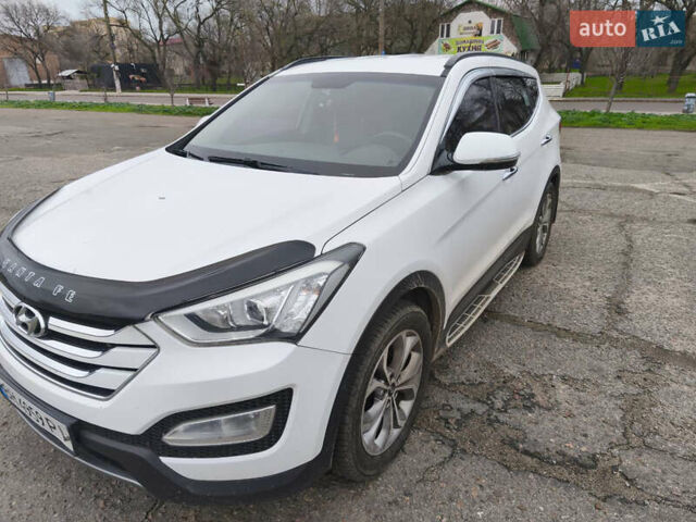 Білий Хендай Санта Фе, об'ємом двигуна 2 л та пробігом 245 тис. км за 16900 $, фото 1 на Automoto.ua