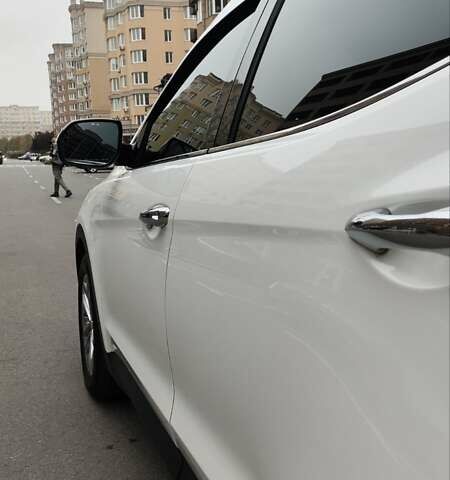 Белый Хендай Санта Фе, объемом двигателя 2 л и пробегом 179 тыс. км за 18800 $, фото 57 на Automoto.ua