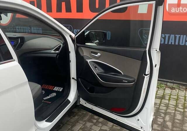 Белый Хендай Санта Фе, объемом двигателя 2.36 л и пробегом 152 тыс. км за 12500 $, фото 35 на Automoto.ua