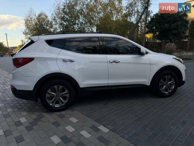 Білий Хендай Санта Фе, об'ємом двигуна 2.36 л та пробігом 177 тис. км за 13300 $, фото 40 на Automoto.ua