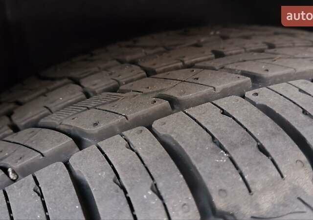 Белый Хендай Санта Фе, объемом двигателя 2 л и пробегом 179 тыс. км за 18800 $, фото 22 на Automoto.ua