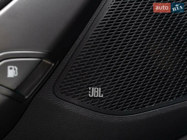 Білий Хендай Санта Фе, об'ємом двигуна 2 л та пробігом 173 тис. км за 18950 $, фото 23 на Automoto.ua