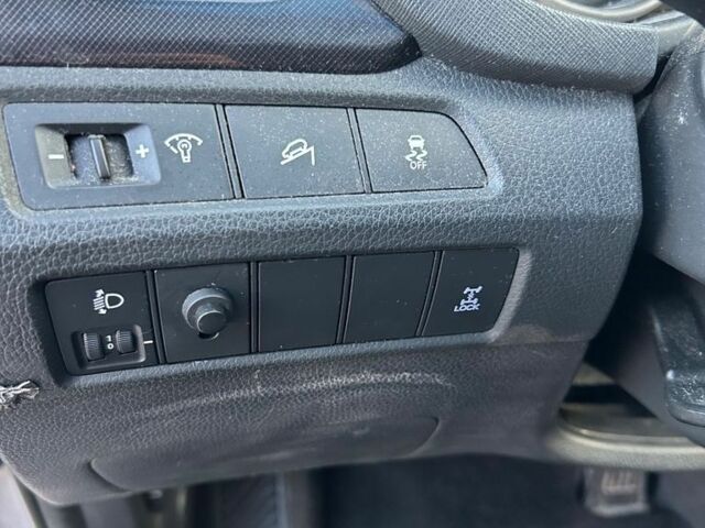 Белый Хендай Санта Фе, объемом двигателя 2 л и пробегом 190 тыс. км за 8300 $, фото 20 на Automoto.ua