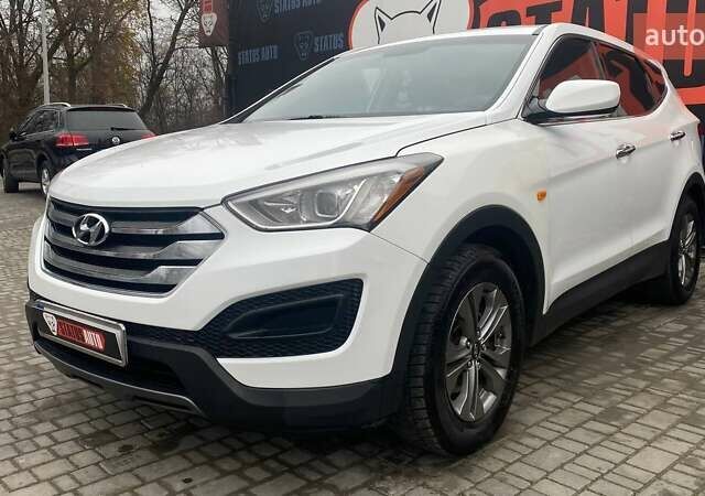 Белый Хендай Санта Фе, объемом двигателя 2.36 л и пробегом 152 тыс. км за 12500 $, фото 2 на Automoto.ua