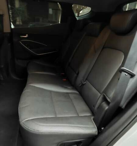 Белый Хендай Санта Фе, объемом двигателя 2 л и пробегом 179 тыс. км за 18800 $, фото 37 на Automoto.ua