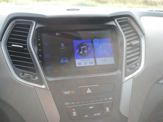 Белый Хендай Санта Фе, объемом двигателя 2.4 л и пробегом 158 тыс. км за 12900 $, фото 17 на Automoto.ua