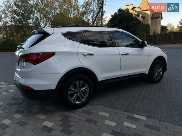 Білий Хендай Санта Фе, об'ємом двигуна 2.36 л та пробігом 177 тис. км за 13300 $, фото 37 на Automoto.ua