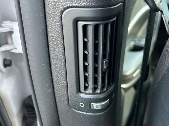 Белый Хендай Санта Фе, объемом двигателя 2 л и пробегом 190 тыс. км за 8300 $, фото 19 на Automoto.ua