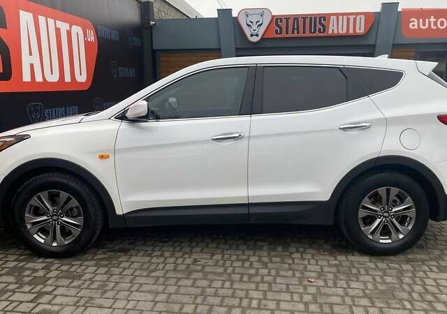 Белый Хендай Санта Фе, объемом двигателя 2.36 л и пробегом 152 тыс. км за 12500 $, фото 7 на Automoto.ua