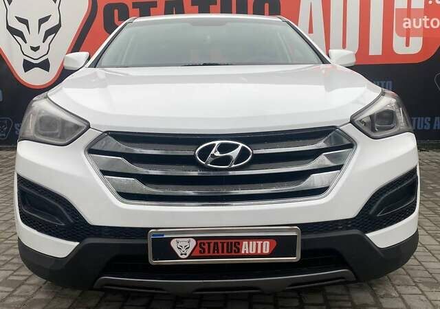 Белый Хендай Санта Фе, объемом двигателя 2.36 л и пробегом 152 тыс. км за 12500 $, фото 1 на Automoto.ua
