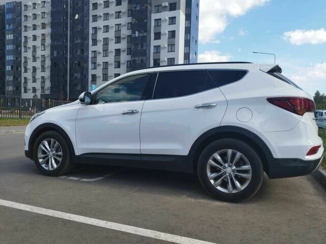 Білий Хендай Санта Фе, об'ємом двигуна 2.2 л та пробігом 160 тис. км за 16800 $, фото 2 на Automoto.ua