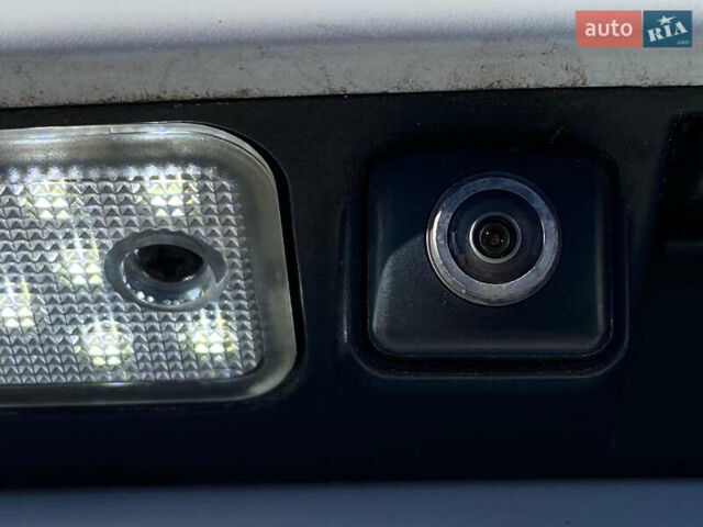 Белый Хендай Санта Фе, объемом двигателя 2.2 л и пробегом 214 тыс. км за 18500 $, фото 30 на Automoto.ua