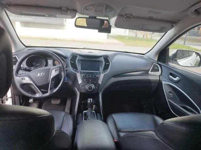 Білий Хендай Санта Фе, об'ємом двигуна 2.2 л та пробігом 160 тис. км за 16800 $, фото 4 на Automoto.ua