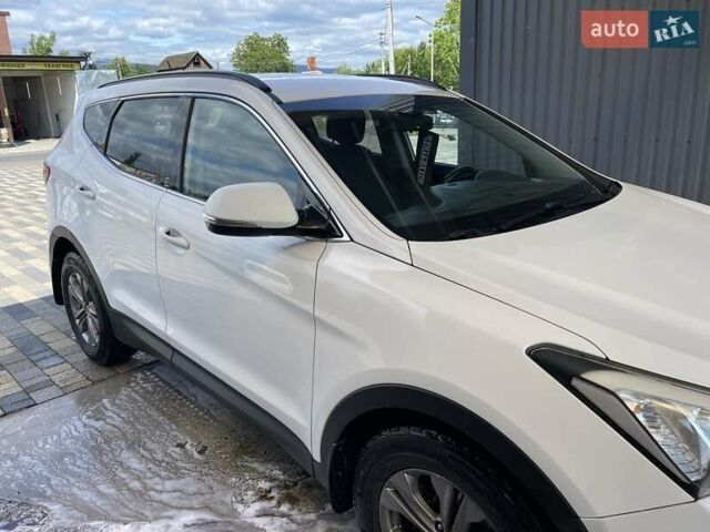 Белый Хендай Санта Фе, объемом двигателя 2.2 л и пробегом 320 тыс. км за 14000 $, фото 6 на Automoto.ua